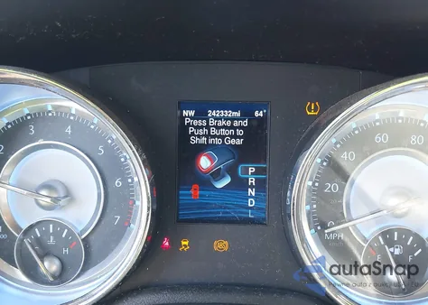 2013 Chrysler 300 Motown z USA, uszkodzony, nr VIN 2C3CCAAG8DH615293